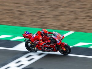 MotoGP Belanda 2025: Marc Marquez Masih Terdepan, Bagnaia Melorot
