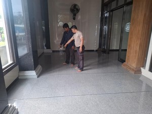 Gegara iPhone 13 di Masjid Pria Lamongan Ini Diringkus Polisi