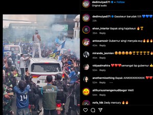 Momen Dedi Mulyadi Ikut Konvoi Kemenangan Persib, Berdiri di Atap Mobil Rp 3 Miliaran