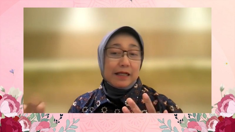Direktur Utama Injourney, Maya Watono menyampaikan paparan dalam acara Top Women Fest CNBC Indonesia 2025 di Anjungan Sarinah, Jakarta, Sabtu (24/5/2025). (CNBC Indonesia/Faisal Rahman)