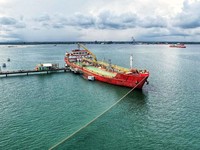 Pelindo Keruk Pendangkalan Pulau Baai Agar Pasokan BBM Segera Normal