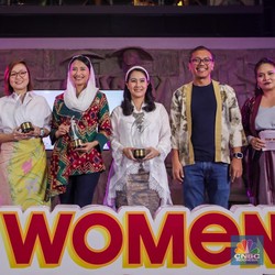 Potret 3 Wamen Cantik RI di Top Woman Fest, Kompak Bicara Ini