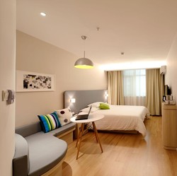 Gawat! 70% Hotel-Resto di Jakarta Siap-Siap PHK Massal