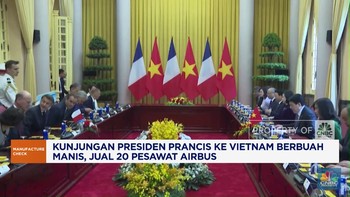 Video: Kunjungi Vietnam, Presiden Prancis Jual 20 Pesawat Airbus