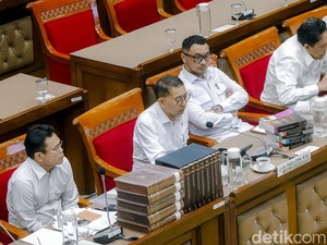 Video: Era Habibie-Jokowi Akan Dimuat di Penulisan Ulang Sejarah Indonesia
