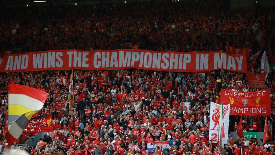 Pemain Liverpool merayakan gelar juara Liga Primer Inggris di Stadion Andfiled, Liverpool, Inggris, MInggu (25/5/2025). (REUTERS/Phil Noble)
