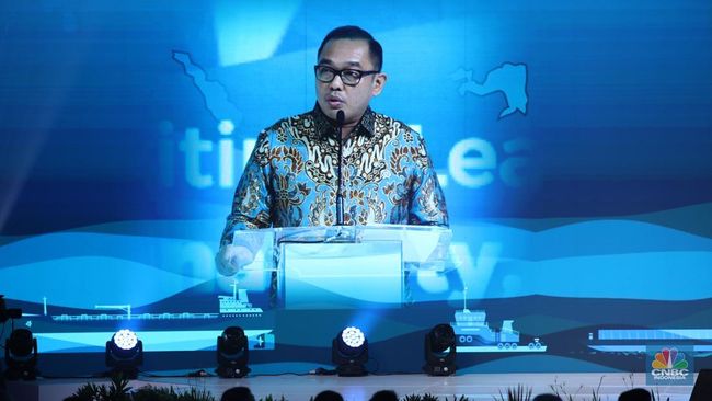 Wamen Investasi Perbaiki Kendala Tradisional untuk Capai Pertumbuhan Ekonomi 8%
