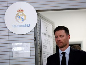 Javier Mascherano Tak Doakan Xabi Alonso Sukses di Real Madrid