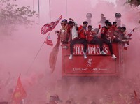 Potret Parade Juara Liverpool, Pusat Kota Berubah Jadi Lautan Merah