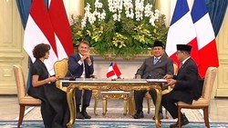 Menteri Ekraf Teken Kerja Sama dengan Prancis di Depan Prabowo-Macron