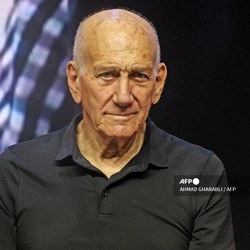 Eks PM Israel Blak-blakan Sebut Negaranya Lakukan Kejahatan Perang