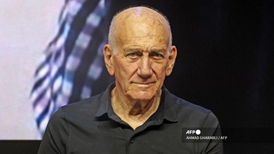 Former Israeli prime minister Ehud Olmert attends the It's Time Peoples Peace Summit at the International Convention Centre in Jerusalem on May 9, 2025. (Photo by AHMAD GHARABLI / AFP)