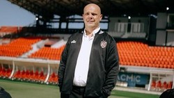 Profil Johnny Jansen, Pelatih Anyar Bali United