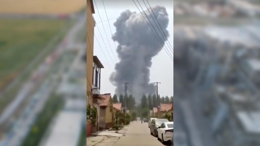 Suasana lokasi ledakan pabrik kimia yang dioperasikan oleh Shandong Youdao Chemical di Gaomi, provinsi Shandong, China, Selasa (27/5/2025). (cnsphoto via REUTERS)