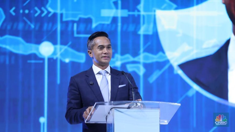 Ketua Umum Kadin, Anindya Bakrie di acara Indonesia Maritime Week 2025 di Jakarta International Convention Centre (JICC), Senayan, Jakarta, Rabu (28/5/2025). (CNBC Indonesia/Tri Susilo)