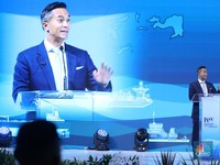 Ketua Umum Kadin, Anindya Bakrie di acara Indonesia Maritime Week 2025 di Jakarta International Convention Centre (JICC), Senayan, Jakarta, Rabu (28/5/2025). (CNBC Indonesia/Tri Susilo)