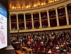 Majelis Nasional Prancis Sahkan RUU Bantuan Mengakhiri Hidup Majelis Nasional Prancis Sahkan RUU Bantuan Mengakhiri Hidup