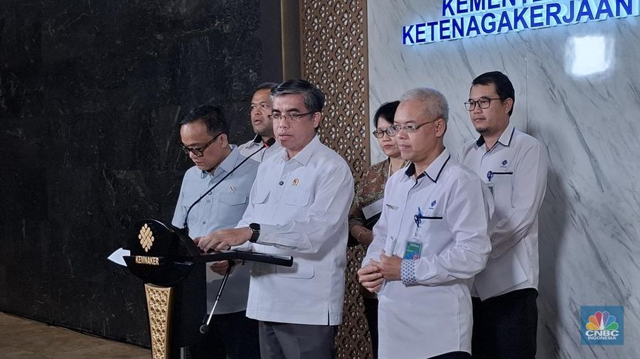 Peluncuran SE Kemnaker terkait Larangan Diskriminasi dalam Proses Rekrutmen Tenaga Kerja, Rabu (28/5/2025). (CNBC Indonesia/Chandra)