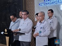 Menaker Siapkan Regulasi Larang Batas Usia di Lowongan Kerja