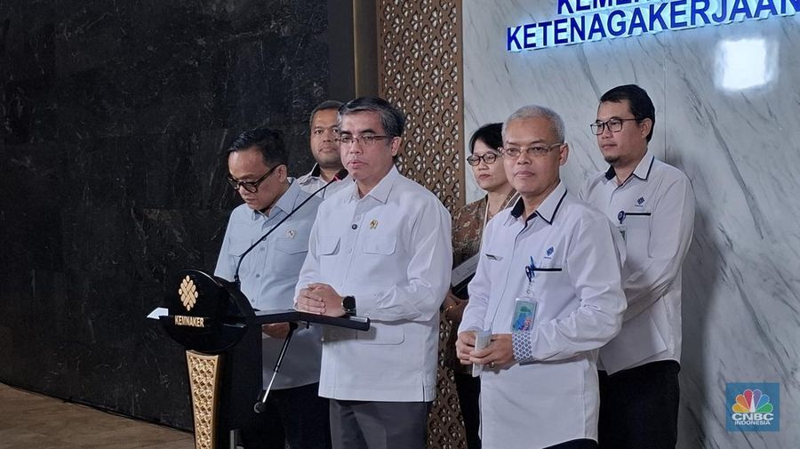 Peluncuran SE Kemnaker terkait Larangan Diskriminasi dalam Proses Rekrutmen Tenaga Kerja, Rabu (28/5/2025). (CNBC Indonesia/Chandra)
