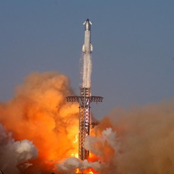 Detik-Detik Roket SpaceX Milik Elon Musk Hancur Lebur