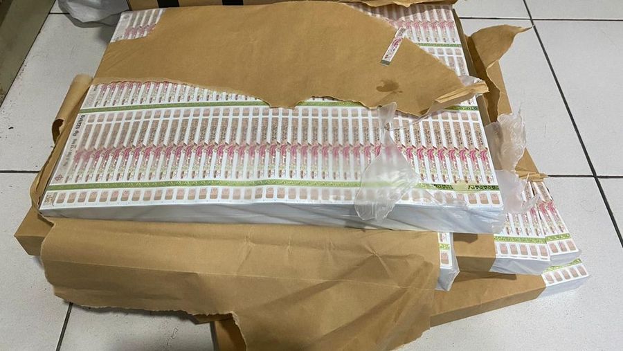 Pita Cukai Palsu hasil sitaan Bea Cukai Kudus