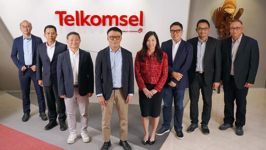 Susunan direksi baru telkomsel. (Dok Ist)