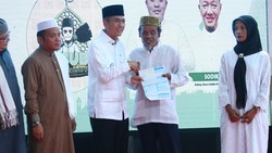 Walkot Palembang Beri Insentif Marbot Masjid Rp 500 Ribu Per Bulan