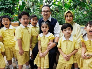 Sido Muncul Jadikan Rhenald Kasali & Istri Bintang Iklan Tolak Angin Anak