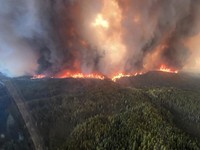 Kanada Umumkan Keadaan Darurat, Ribuan Orang Mengungsi