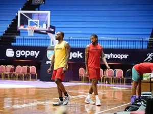 Hangtuah Rekrut Shabazz Muhammad dan Devin Davis
