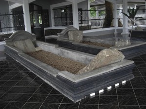 Legenda Kesaktian Orang Kayo Hitam dan Keris Siginjai