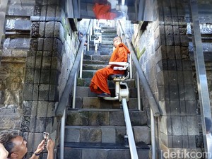 Begini Wujud Stairlift di Candi Borobudur yang Ramai Disorot