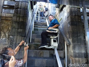 Melihat Lebih Dekat Stairlift Candi Borobudur yang Jadi Sorotan