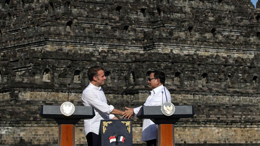 Presiden RI Prabowo Subianto dan Presiden Prancis Emmanuel Macron melakukan kunjungan ke Akademi Militer (Akmil) Magelang, Kamis (29/5/2025). (Dok. Biro Pers Sekretariat Presiden)