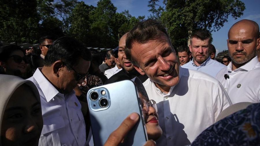 Presiden RI Prabowo Subianto dan Presiden Prancis Emmanuel Macron melakukan kunjungan ke Akademi Militer (Akmil) Magelang, Kamis (29/5/2025). (Dok. Biro Pers Sekretariat Presiden)