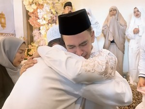 Ruben Onsu Nangis saat Walimatussafar Jelang Haji: Allah Atur Perjalanan Saya