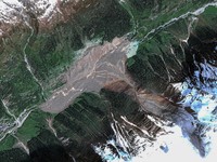 Penampakan Citra Satelit Sebelum dan Sesudah Longsor Dahsyat Swiss