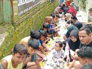 Warga Sekampung di Tasikmalaya Makin Akrab gegara Persib Bandung