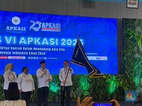Bupati Lahat Bursah Zarnubi Terpilih sebagai Ketum APKASI 2025-2030