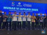 Bupati Lahat Bursah Zarnubi Terpilih Jadi Ketua Umum APKASI 2025-2030