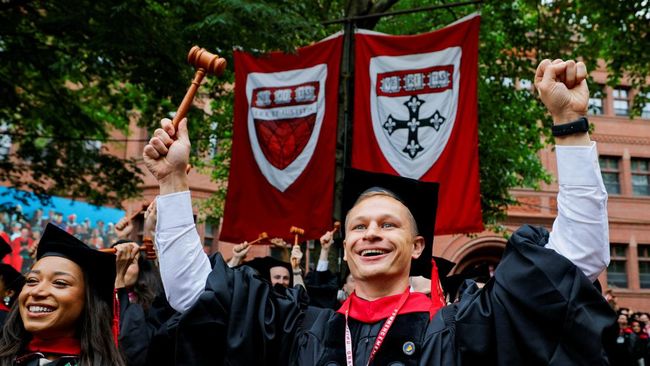Bukan Harvard, Ini Kampus dengan Mahasiswa Asing Terbanyak di AS