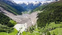 Mengerikan! Desa Indah Swiss Terkubur Gletser Tertangkap Citra Satelit