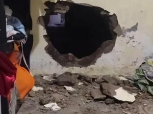 Viral Rumah di Cikarang Porak-poranda Dibobol Maling: Tembok-Plafon Jebol