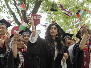 Visa Ketat, Harvard Masih Diserbu Ribuan Mahasiswa dari Dua Negara Asia Ini