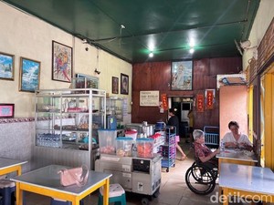Video: Mencicipi Es Susu Kedelai Legendaris di Samarinda yang Eksis Sejak 1986