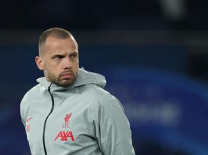 John Heitinga Jadi Pelatih Ajax Usai Bersinar di Inggris