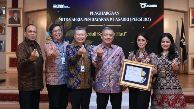 KB Bank Raih Penghargaan Excellence in Administration and Reporting