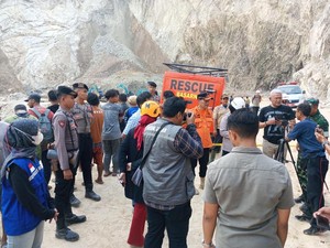 Kemensos Siapkan Santunan hingga Dapur Umum untuk Korban Longsor Cirebon