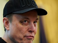 Gara-Gara RUU Trump, Elon Musk Ngamuk! Saham Tesla Ambruk 14%